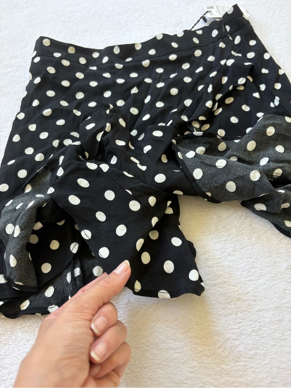 Zara Black Polka Dot Ruffle Skort - Picture 7 of 9